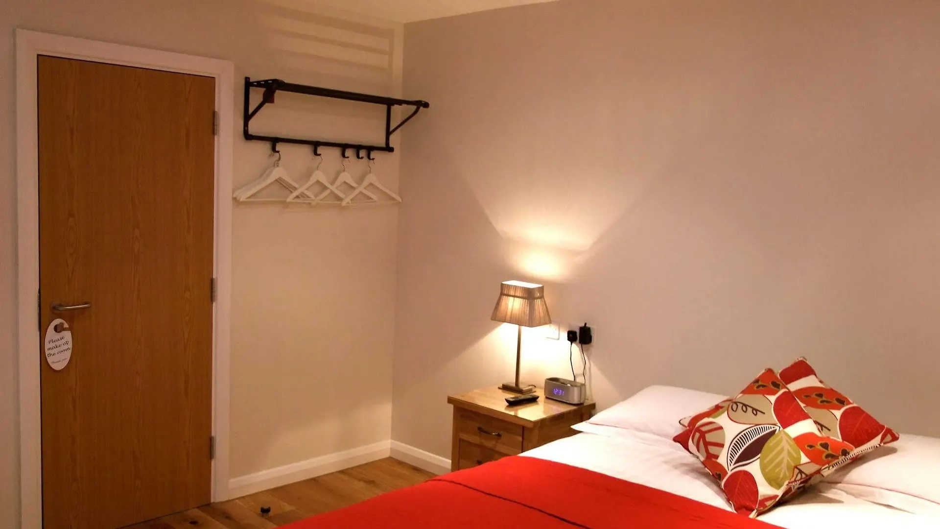 The Borough Hotel London 3*,